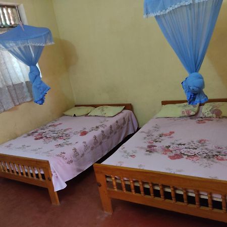 Isuruma Rest Kataragama Pokoj fotografie