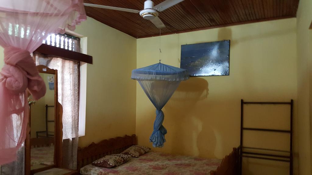 Isuruma Rest Kataragama Pokoj fotografie