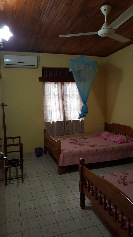 Isuruma Rest Kataragama Pokoj fotografie