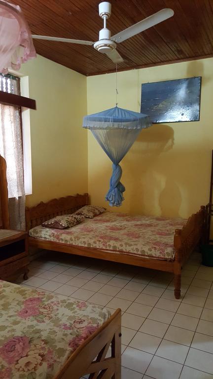 Isuruma Rest Kataragama Pokoj fotografie